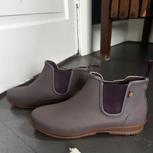 Bogs- Chelsea Women's Ankle Rainboots